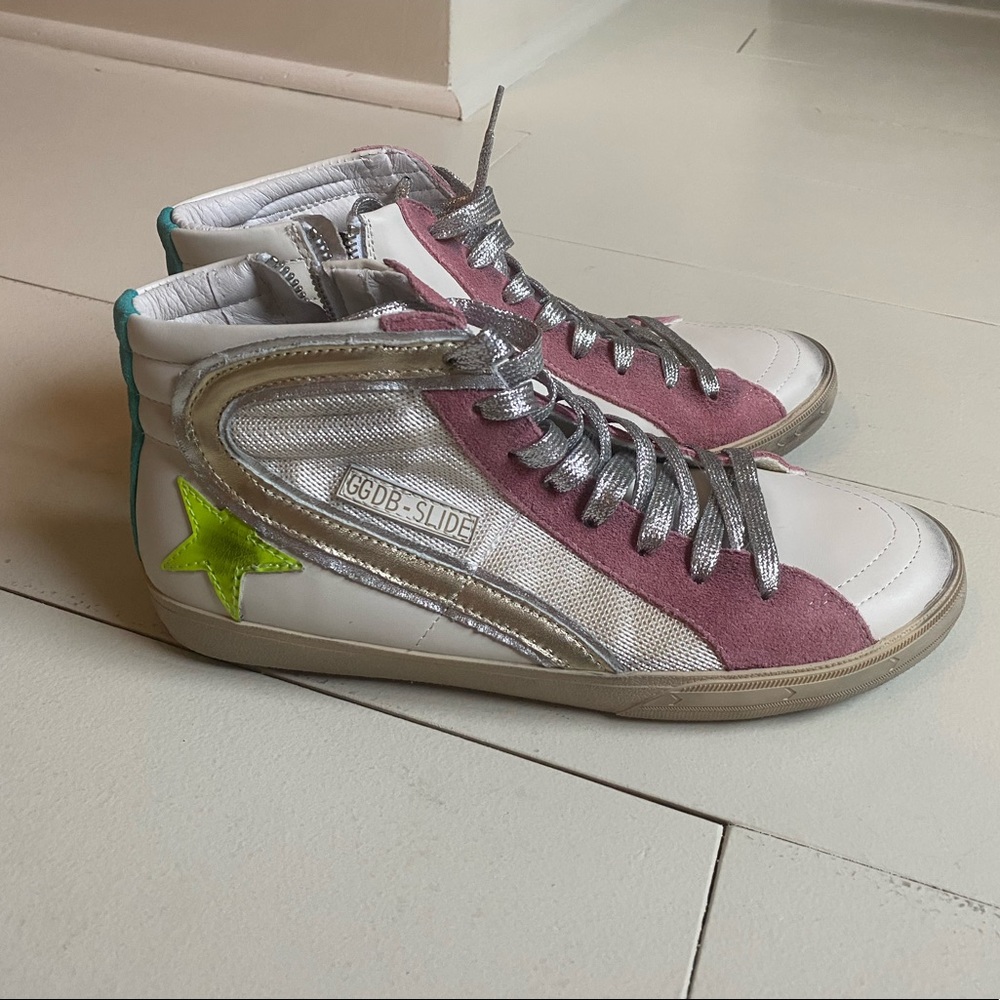 BRAND NEW NEVER WORN